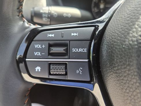 Certified 2025 Honda HR-V Sport image 25
