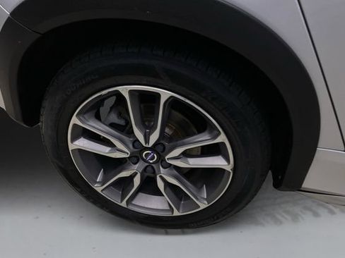 Used 2018 Volvo V60 T5 Cross Country AWD/4WD image 18