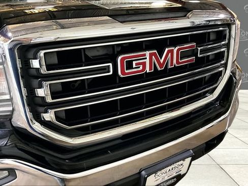 Used 2016 GMC Sierra 1500 SLE w/ SLE Value Package AWD/4WD image 11