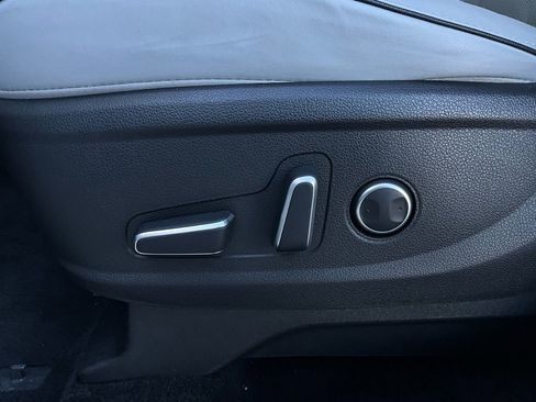 Used 2025 Hyundai Palisade SEL image 11