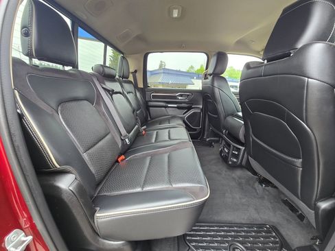 Used 2021 RAM 1500 Laramie AWD/4WD image 12
