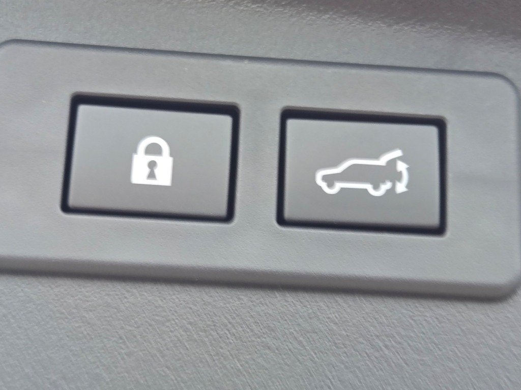 New 2026 Subaru Outback Touring AWD/4WD image 23