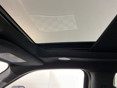 Used 2024 Ford F350 Platinum image 26