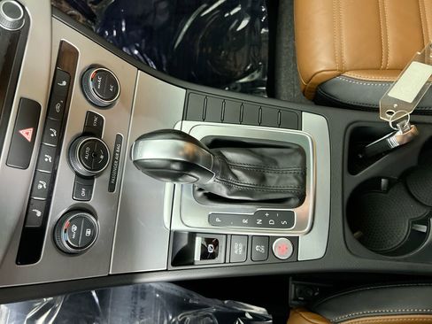 Used 2017 Volkswagen CC R-Line Executive image 22