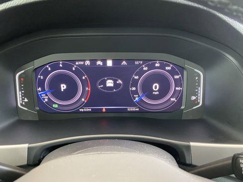 Used 2020 Volkswagen Atlas Cross Sport SEL Premium image 25