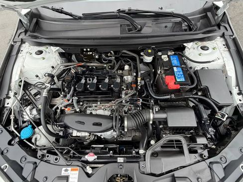 Used 2023 Honda Accord EX image 17