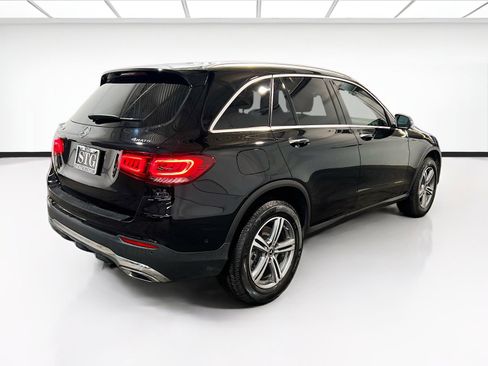 Used 2022 Mercedes-Benz GLC 300 4MATIC image 4