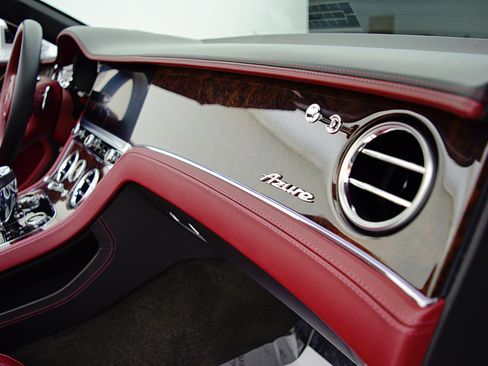 Used 2023 Bentley Continental GT Azure AWD/4WD image 36