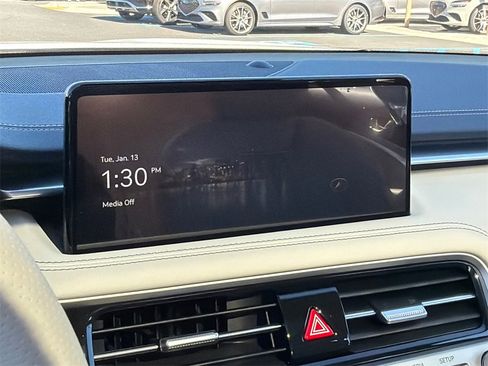 New 2026 Genesis G70 2.5T Prestige image 27