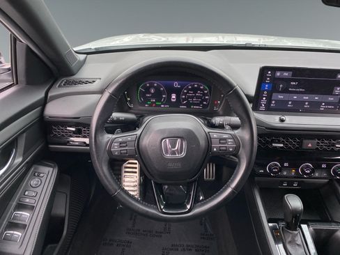 Used 2024 Honda Accord Sport image 12