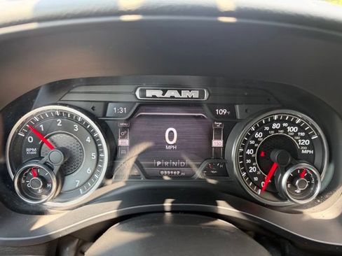 Used 2022 RAM 1500 Big Horn AWD/4WD image 25