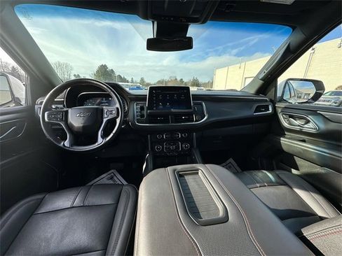 Used 2023 Chevrolet Suburban RST image 19