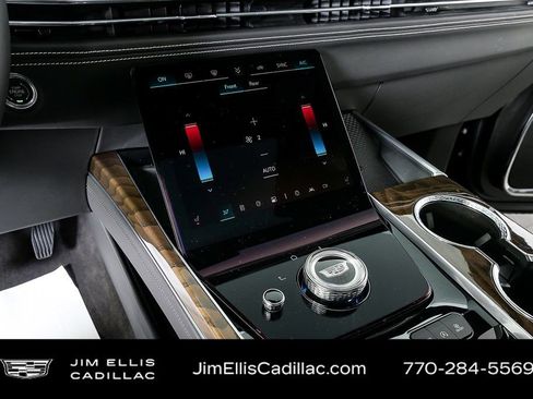 Certified 2025 Cadillac Escalade Sport Platinum image 20