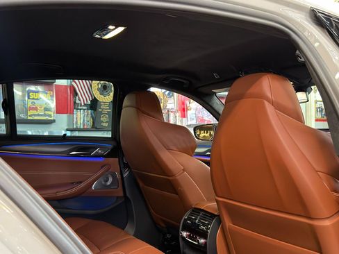 Used 2022 BMW M5 w/ Competition Package AWD/4WD image 36