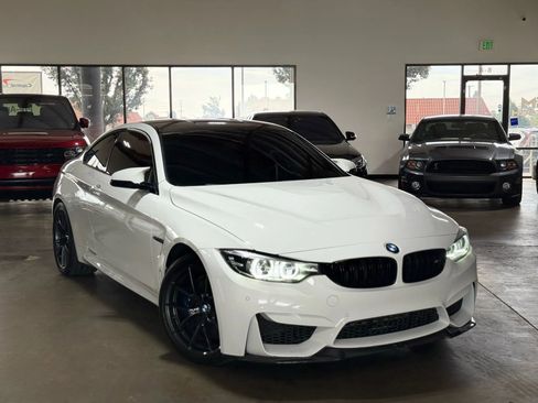 Used 2019 BMW M4 CS image 1