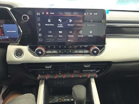 New 2024 GMC Canyon AT4X w/ AT4X AEV Edition image 21