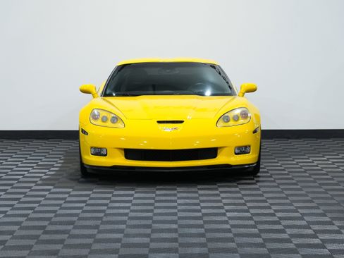Used 2008 Chevrolet Corvette Z06 w/ Preferred Equipment Group image 4