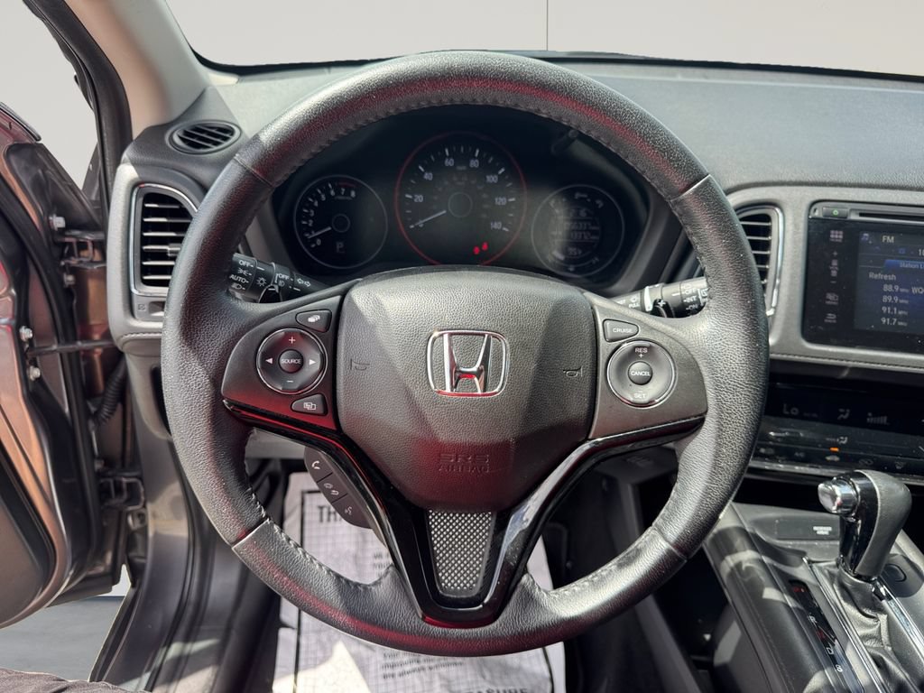 Used 2018 Honda HR-V EX-L image 13