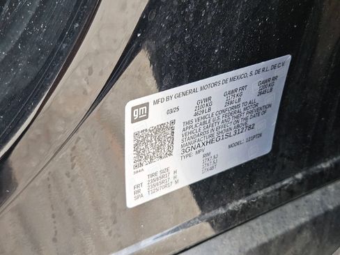 Used 2025 Chevrolet Equinox LT FWD image 21