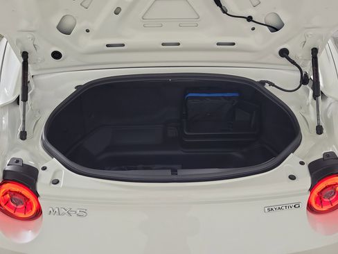 New 2026 MAZDA MX-5 Miata RF Grand Touring w/ Weather Package image 27