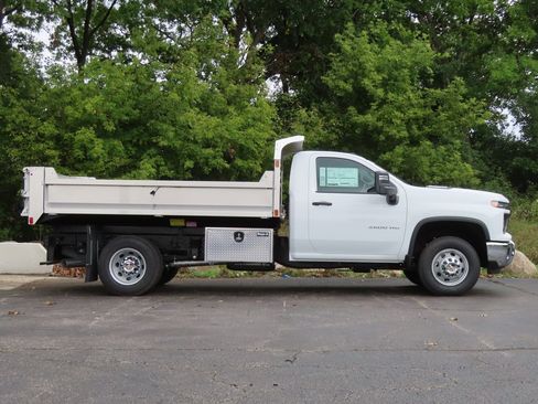 New 2025 Chevrolet Silverado 3500 W/T w/ WT Convenience Package image 3