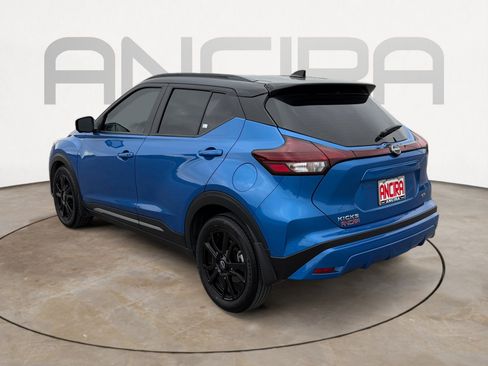 Used 2023 Nissan Kicks SR w/ SR Premium Package image 9