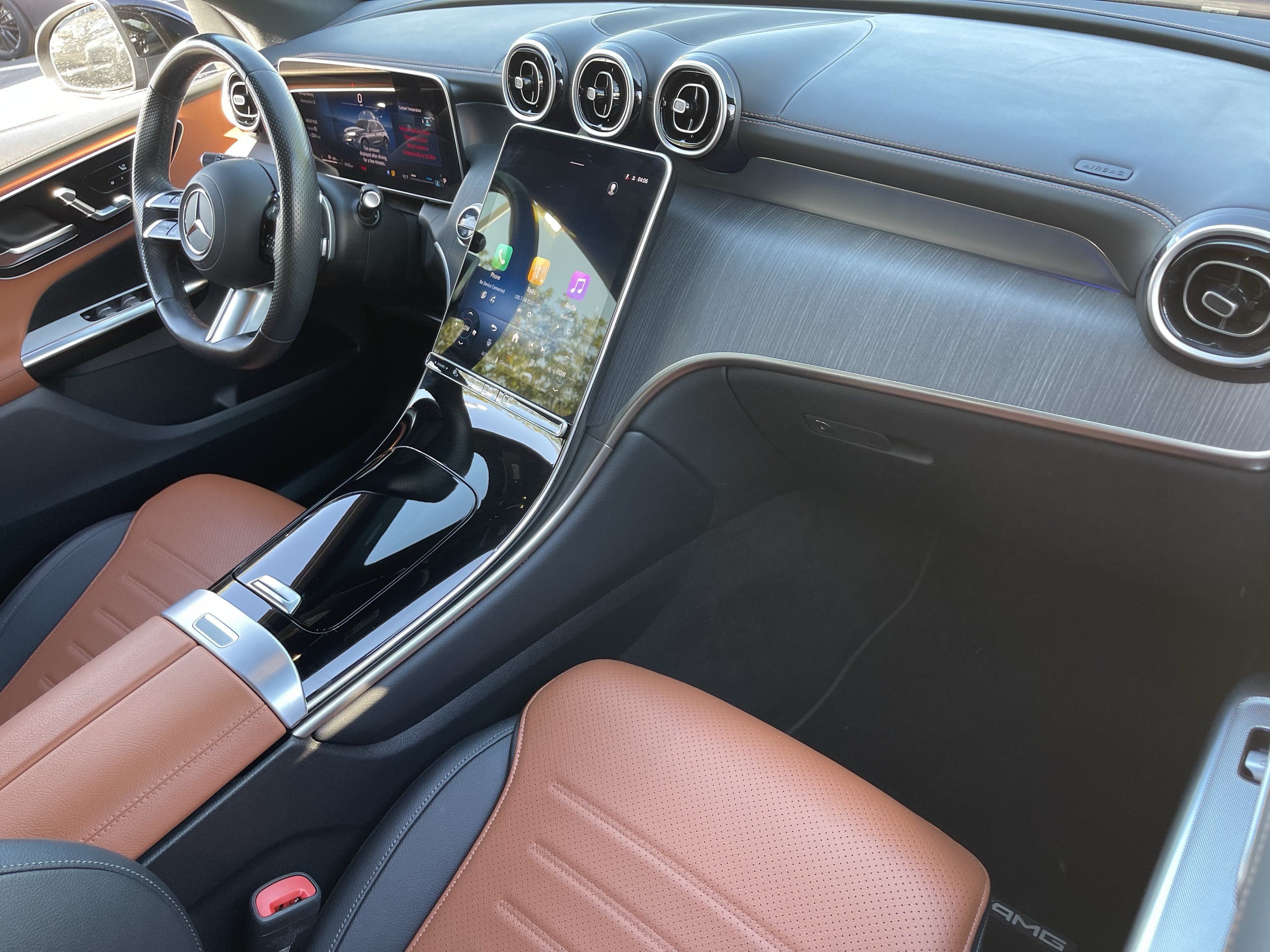Used 2025 Mercedes-Benz GLC 300 image 13
