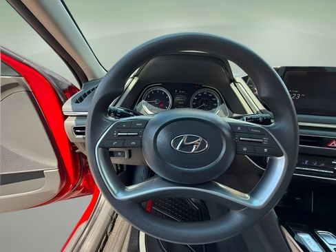 Used 2023 Hyundai Sonata SEL FWD image 12