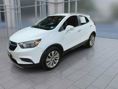 Used 2018 Buick Encore Preferred FWD image 4