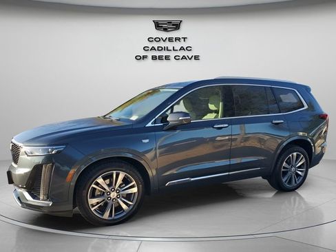 Used 2020 Cadillac XT6 Premium Luxury image 4