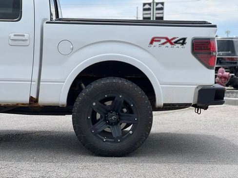 Used 2014 Ford F150 FX4 w/ Equipment Group 402A Luxury AWD/4WD image 5