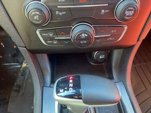 Used 2016 Dodge Charger SXT w/ AWD Plus Group image 24