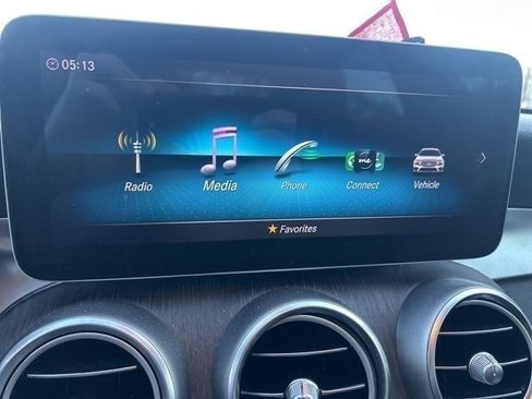 Used 2020 Mercedes-Benz C 300 Sedan image 9