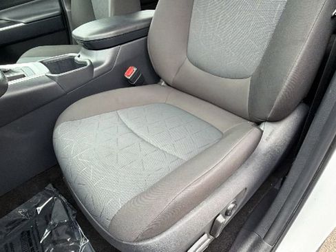 Certified 2025 Toyota RAV4 XLE image 19