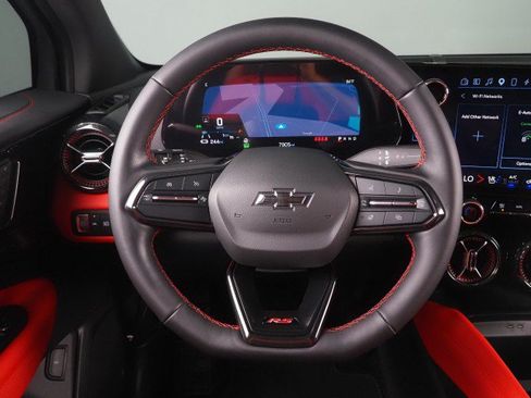 Used 2024 Chevrolet Blazer EV AWD RS image 17