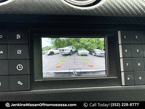 Used 2021 Ford Mustang Convertible RWD image 31