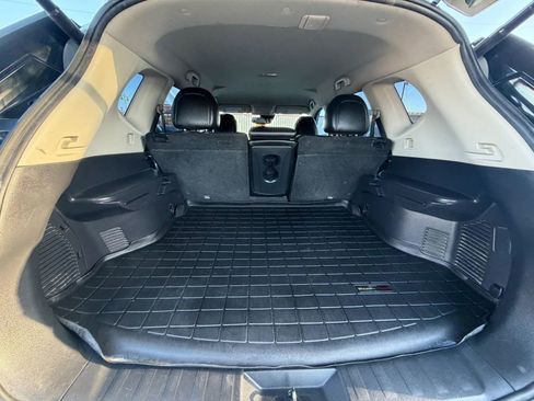 Used 2018 Nissan Rogue SL FWD image 19