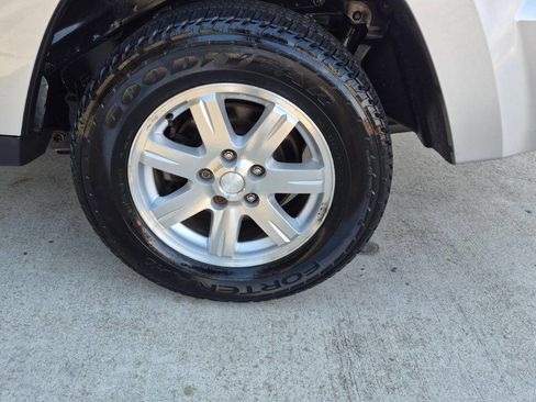 Used 2009 Jeep Grand Cherokee Limited image 33