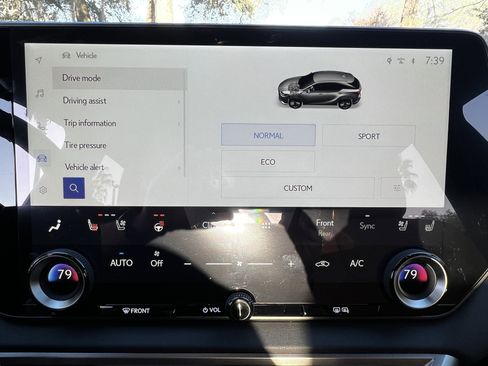 Certified 2025 Lexus RX 350 Premium w/ Accessory Package (K3) image 23