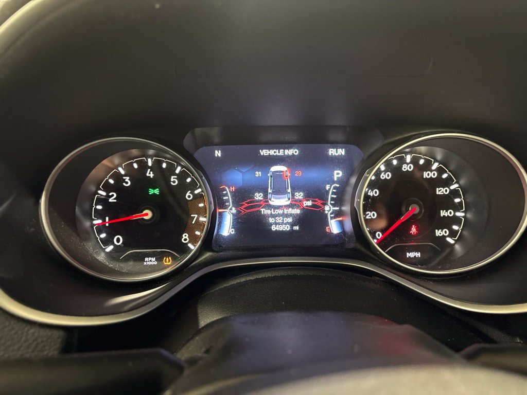 Used 2018 Jeep Compass Latitude w/ Popular Equipment Group AWD/4WD image 16