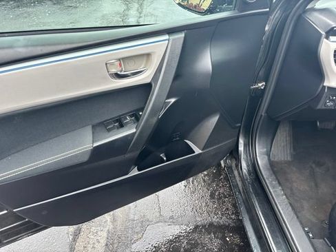 Used 2014 Toyota Corolla LE FWD image 9