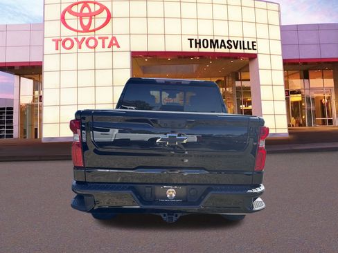 Used 2023 Chevrolet Silverado 1500 ZR2 w/ Technology Package image 6