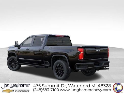 New 2026 Chevrolet Silverado 2500 High Country w/ High Country Premium Package AWD/4WD image 3