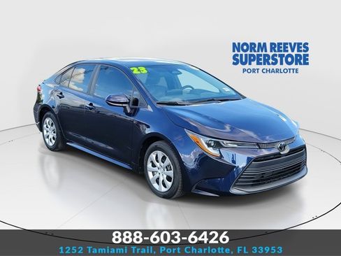 Used 2023 Toyota Corolla LE image 1
