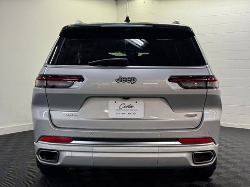 Used 2023 Jeep Grand Cherokee L Summit w/ Advanced Protech Group IV AWD/4WD image 6
