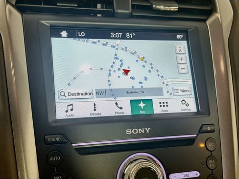 Used 2017 Ford Fusion Platinum FWD image 22