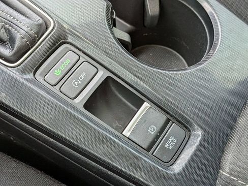 Used 2022 Honda Civic LX image 26