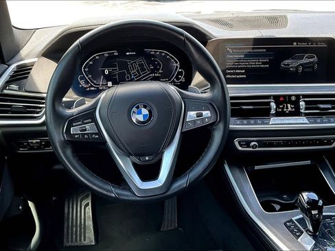 Used 2022 BMW X5 xDrive45e w/ Climate Comfort Package image 8