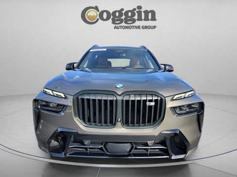 Used 2023 BMW X7 M60i w/ Executive Package image 8