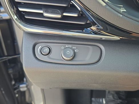 New 2026 Buick Envista Sport Touring FWD image 20